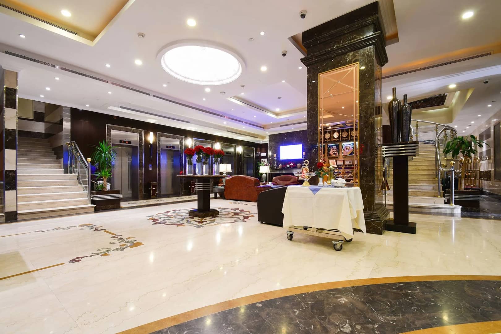 Golden Tulip AL Mektan