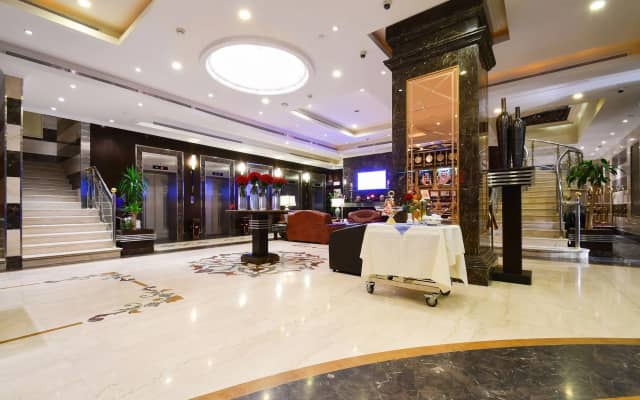 Golden Tulip AL Mektan